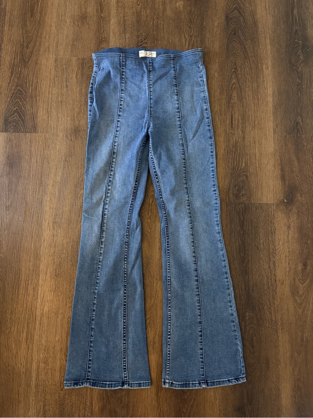 We The Free wide flare pull on Jeans Blue High Rise Boho Denim Pants Waist 28